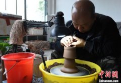 荣昌陶：从沉寂到崛起